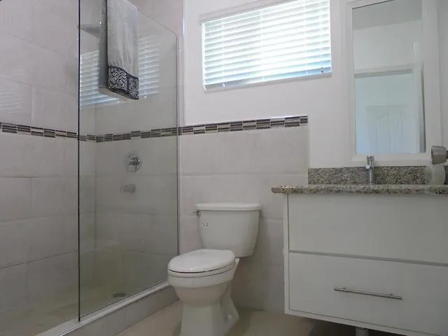 Harloe'S Suite Kingston