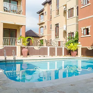 Apartment The Bellagio Getaway, Kingston